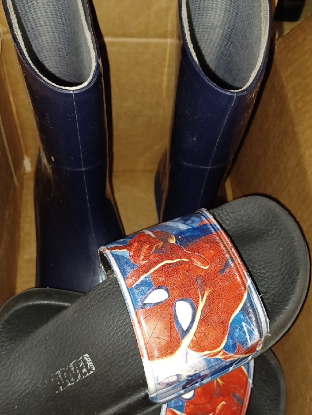 Bundle Of 2 Kids Shoes Size 13/1